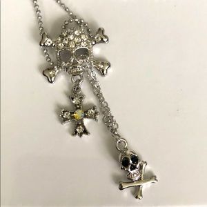 Mimosa skull and crossbones necklace